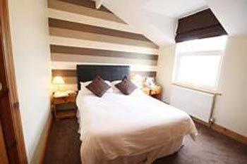 Warrens Guest House ยอร์ค ภายนอก รูปภาพ